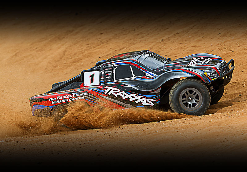 Slash 4X4 Brushless (68154-4) Action (Red)